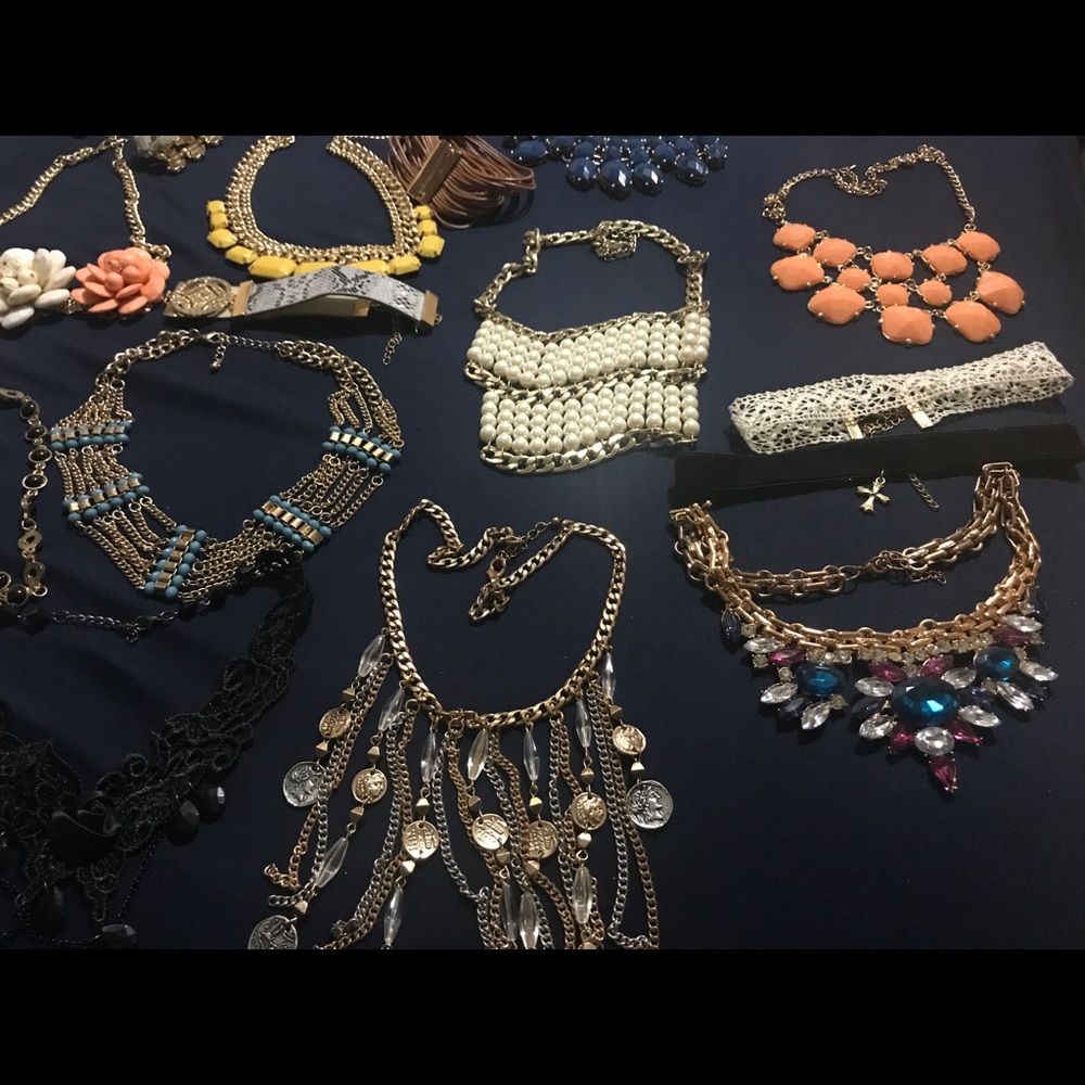 Necklace set